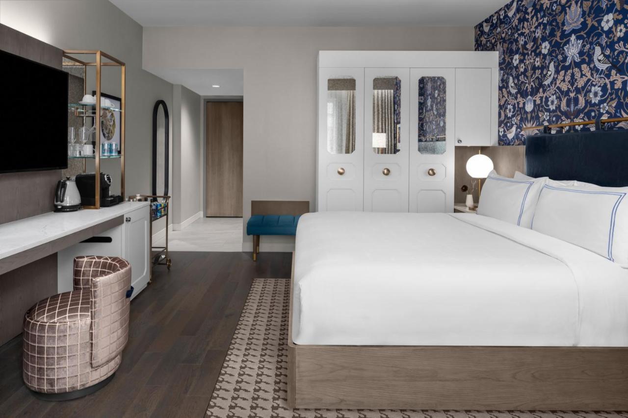 The Dorian, Autograph Collection Hotel YYC Екстериор снимка