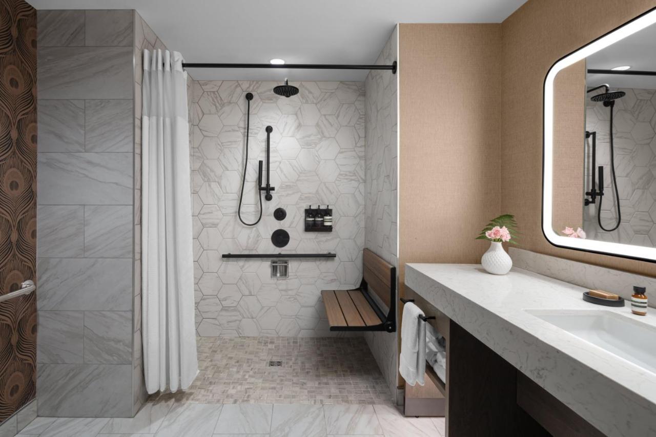 The Dorian, Autograph Collection Hotel YYC Екстериор снимка