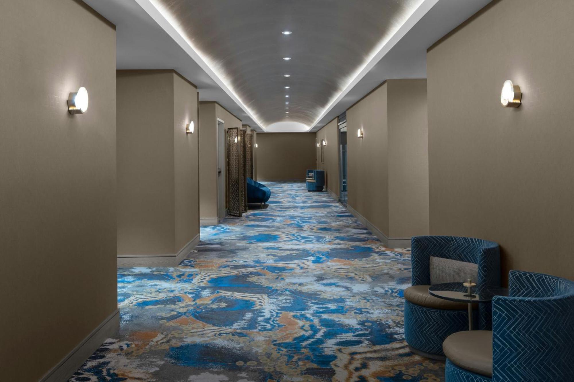 The Dorian, Autograph Collection Hotel YYC Екстериор снимка