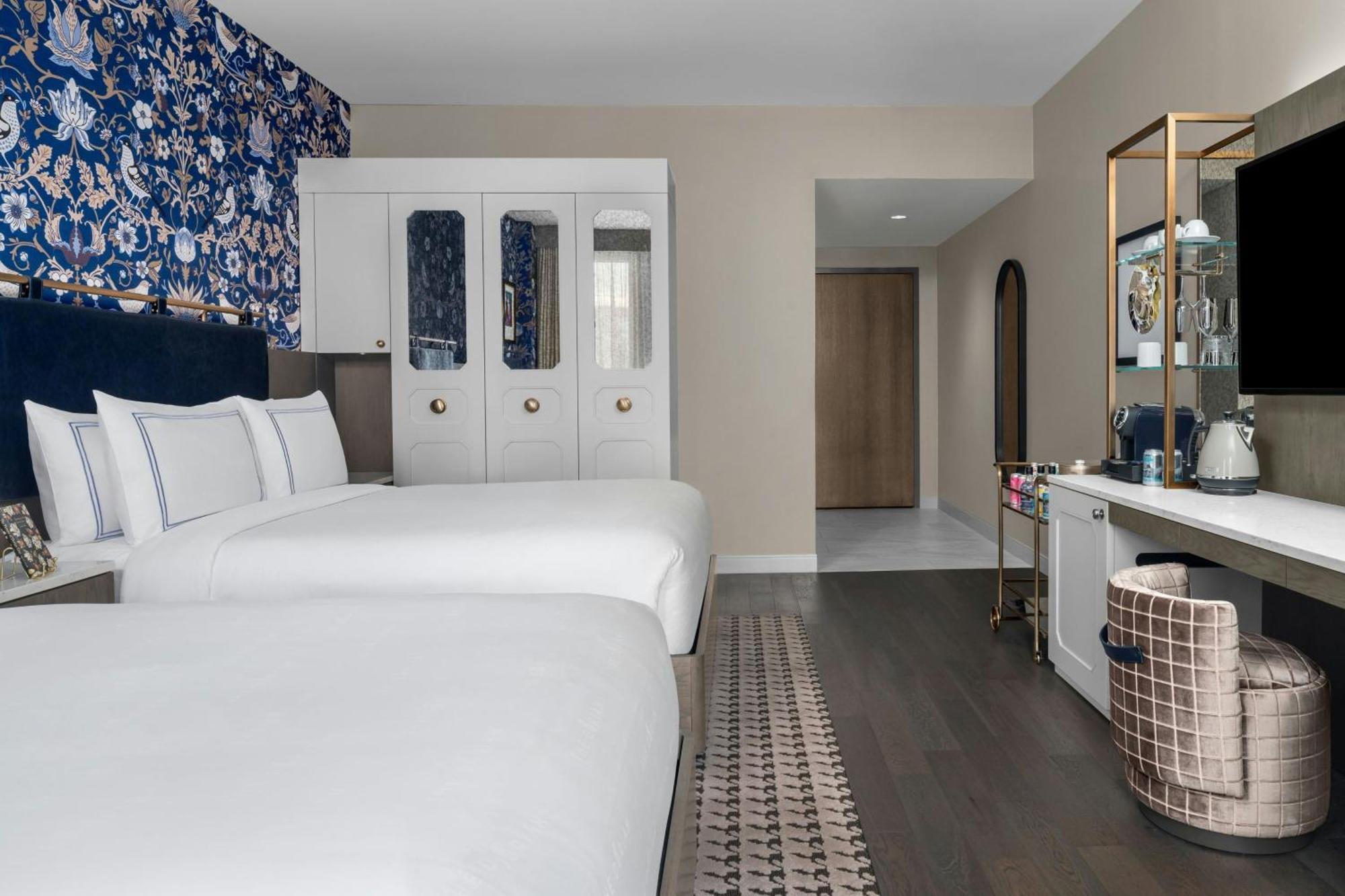 The Dorian, Autograph Collection Hotel YYC Екстериор снимка